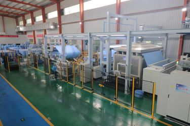 Xinyang Yihe Non-Woven Co., Ltd. linha de produção da fábrica