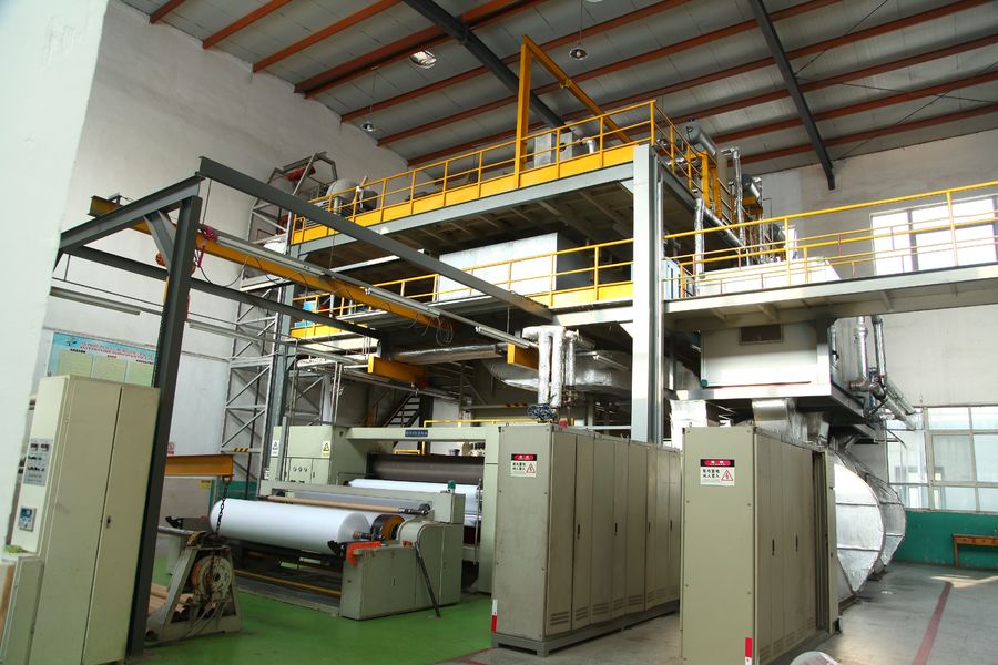 Xinyang Yihe Non-Woven Co., Ltd. linha de produção do fabricante